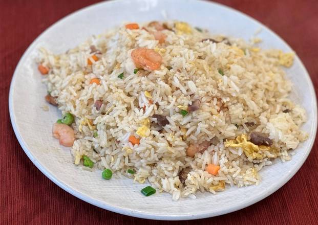 Yang Zhou Fried Rice 扬州炒饭